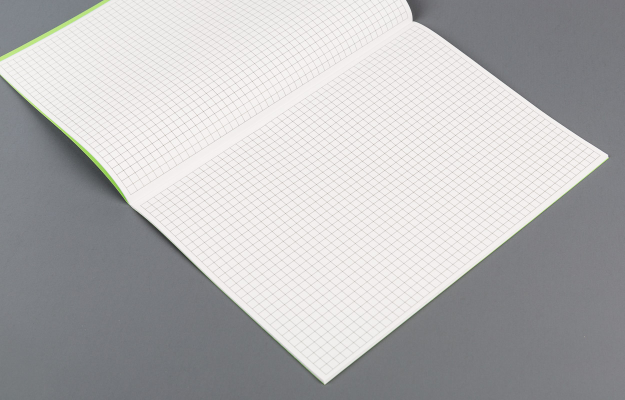 Heft A4 / 6mm kariert, hoch Heft A4 / 6mm kariert, hoch