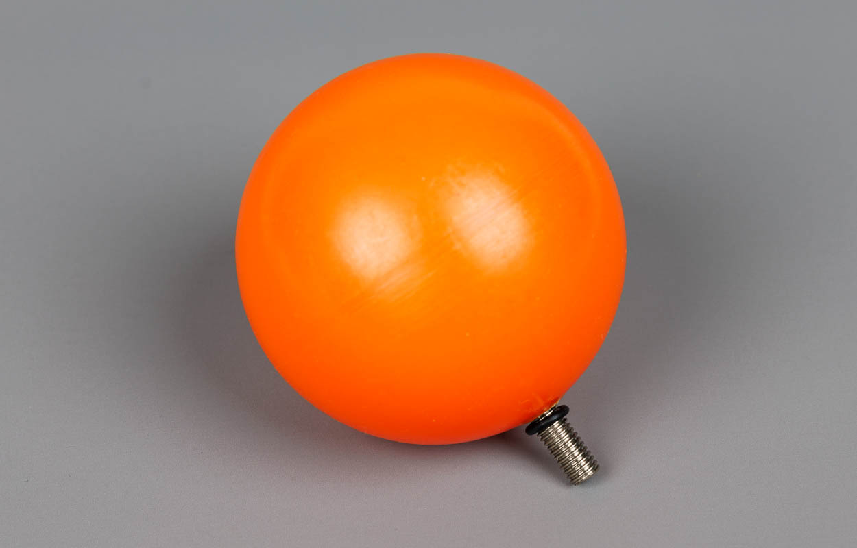 Kunststoffspitze Comde 80 mm Ball, drehbar, Metallgewinde, Schnee Kunststoffspitze Comde 80 mm Ball, drehbar, Metallgewinde, Schnee