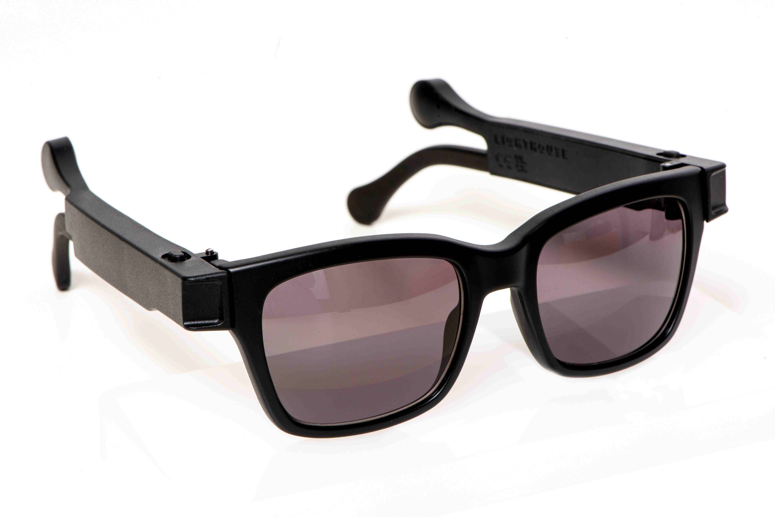 Tami von Lighthousetech Brille / Bestellung über Link unten Tami von Lighthousetech Brille / Bestellung über Link unten